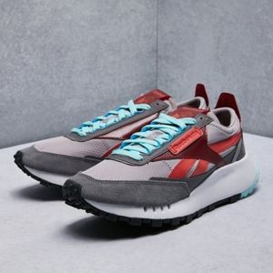 (+)Reebok Classic Legacy Sneakers